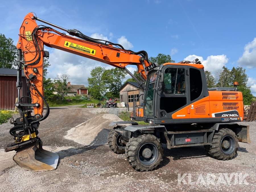 Grävmaskin Doosan DX140W-5