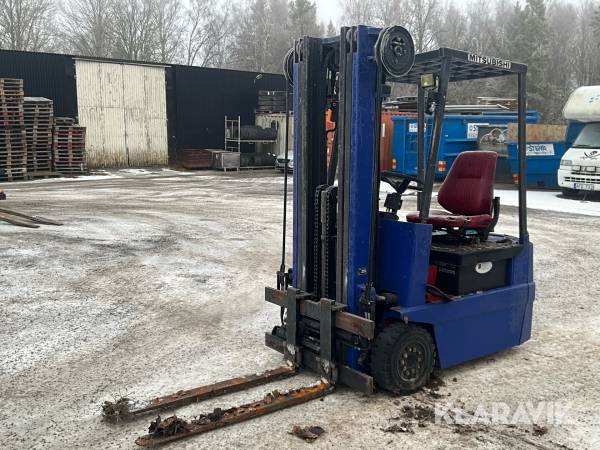 Truck Mitsubishi FBT18