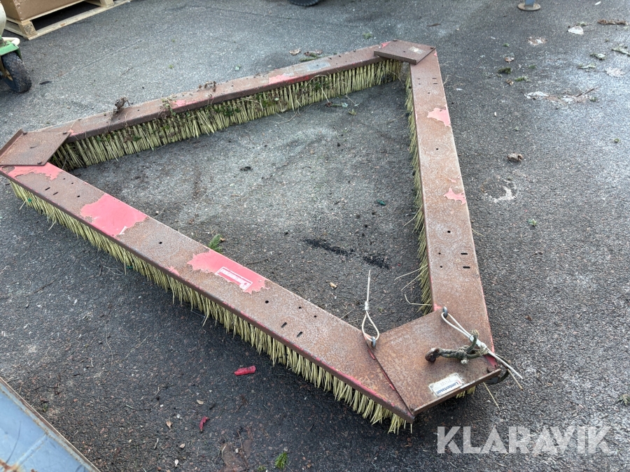 Borste/Konstgräsutrustning