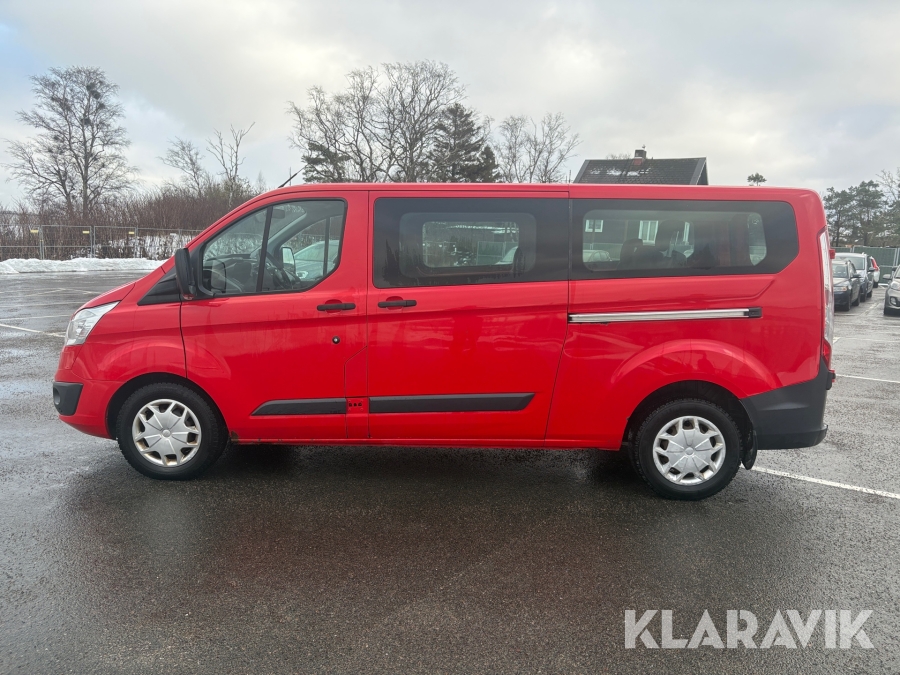 Minibuss Ford Transit Custom