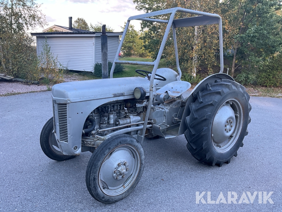 Veterantraktor Ferguson Grålle TED20