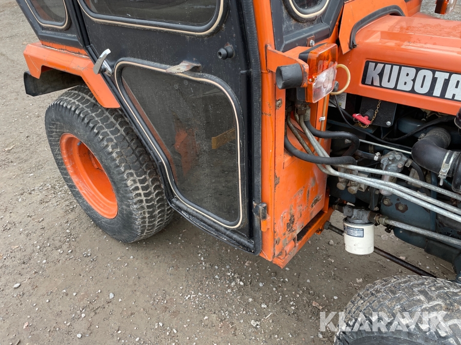 Traktor Kubota B7 100 HST, Säter, Klaravik auktioner