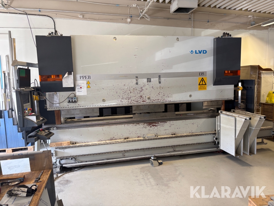Bockmaskin CNC LVD PPEB 135/42