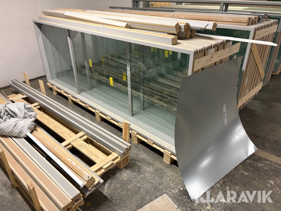 Glaspartier Moelven härdat glas