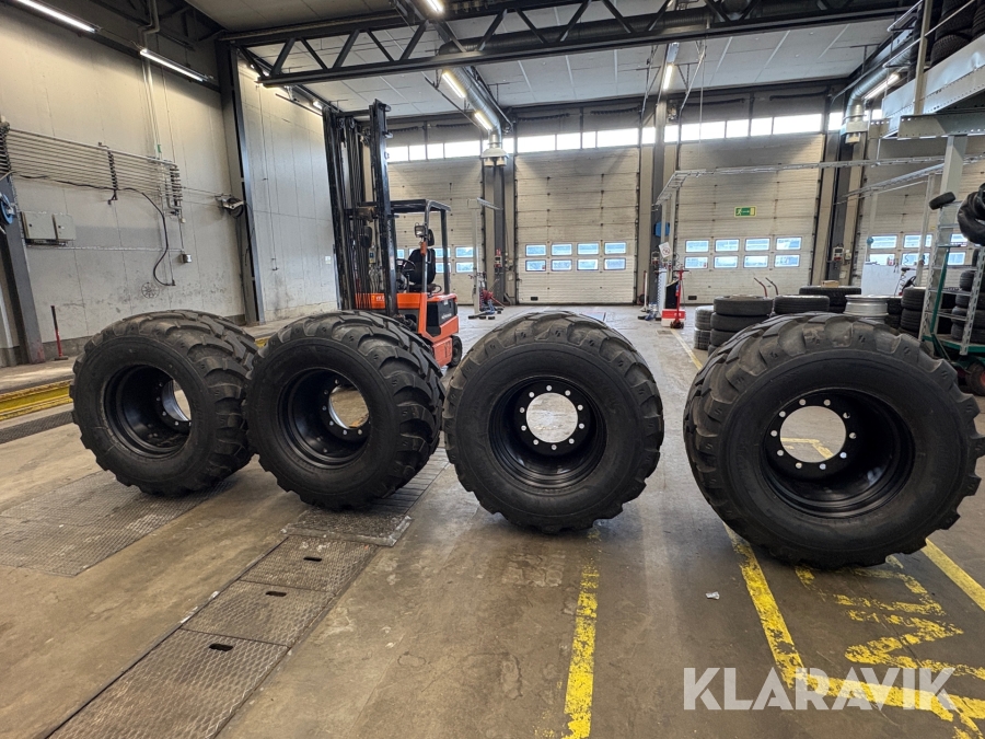 Grävmaskinsdäck Alliance 399 650/45-22.5