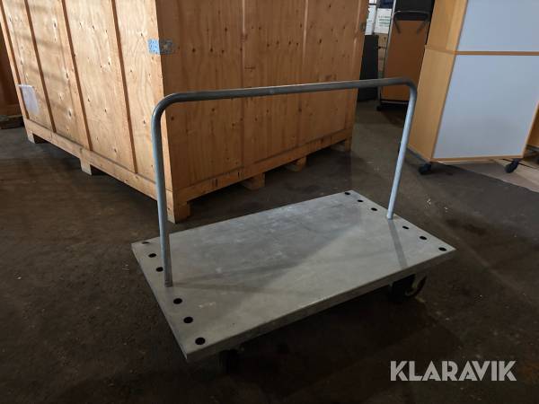 Rullvagn Ojega med flyttbar avdelare