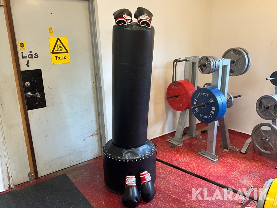 Stående boxningssäck Master med 2par handskar