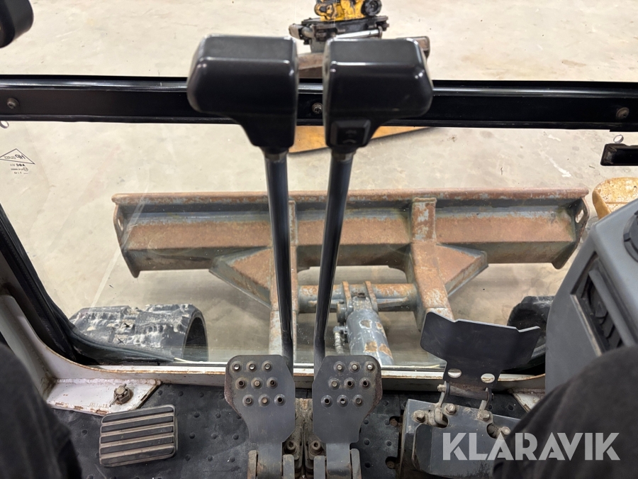 Grävmaskin Takeuchi TB153FR med rototilt och skopa