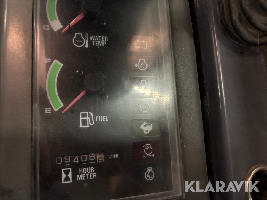 Grävmaskin Takeuchi TB153FR med rototilt och skopa