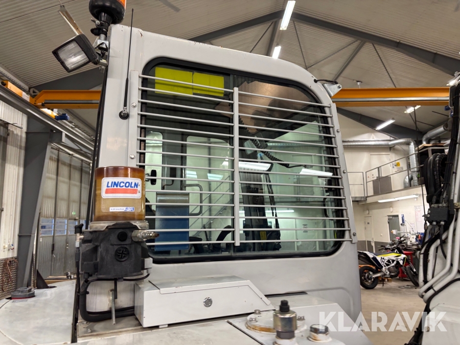 Grävmaskin Takeuchi TB153FR med rototilt och skopa