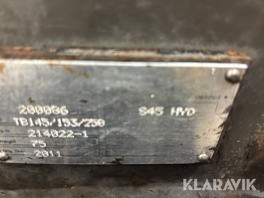 Grävmaskin Takeuchi TB153FR med rototilt och skopa