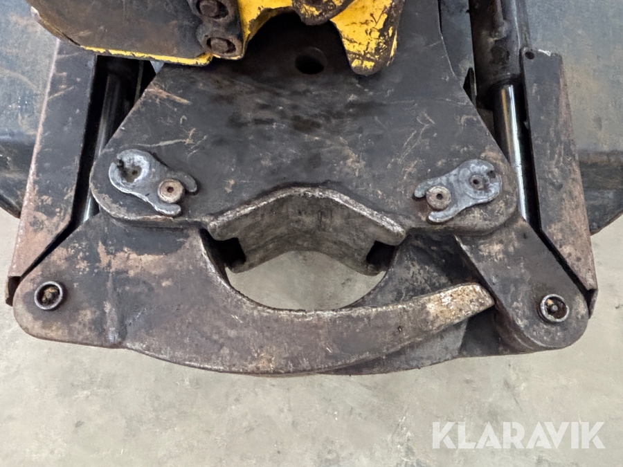 Grävmaskin Takeuchi TB153FR med rototilt och skopa