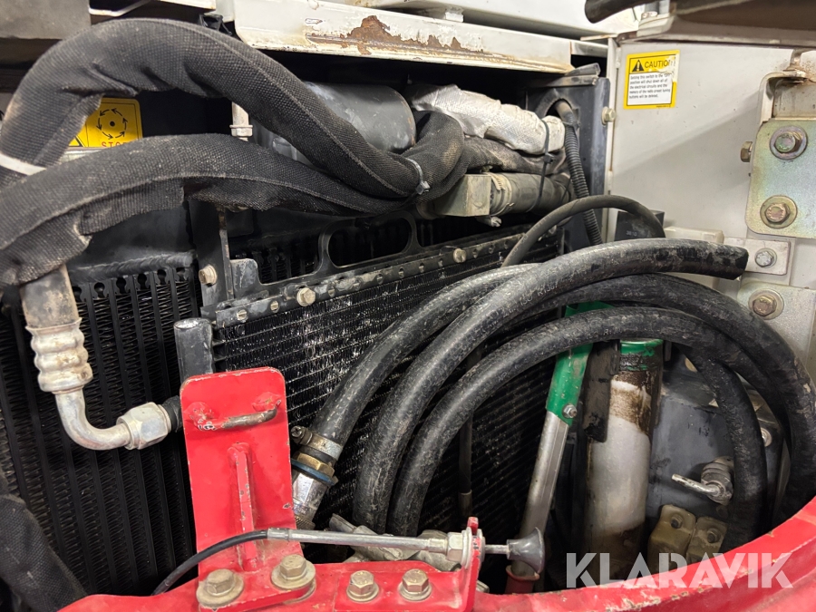 Grävmaskin Takeuchi TB153FR med rototilt och skopa