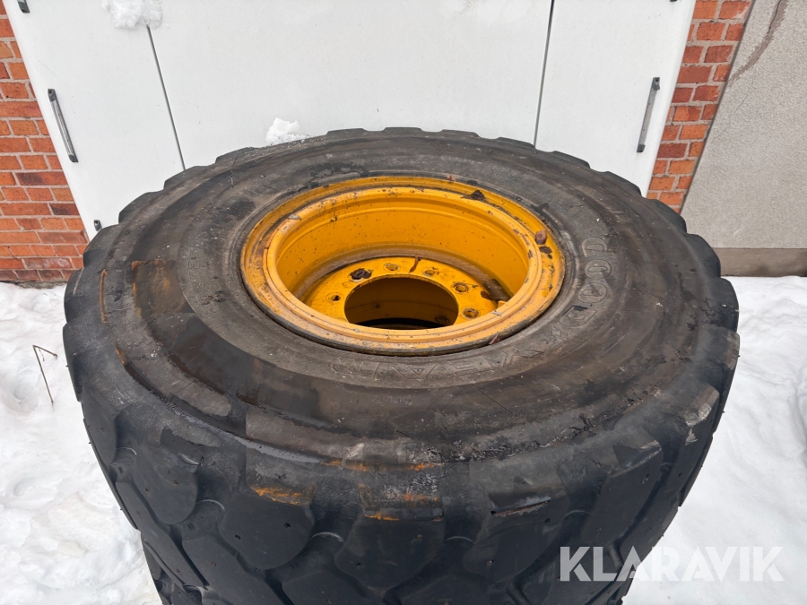 Entreprenaddäck Good Year 20.5 R 25 4st