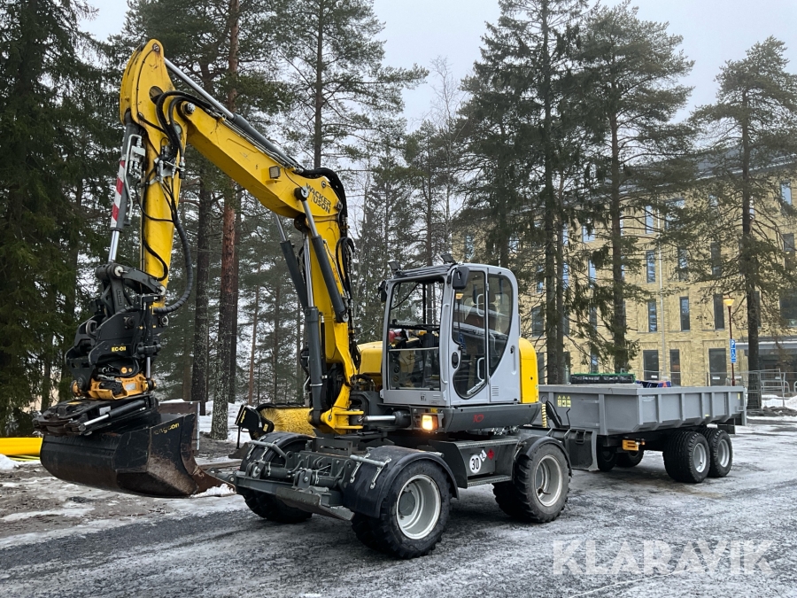 Grävmaskin Wacker Neuson EW100 med vagn och flera redskap