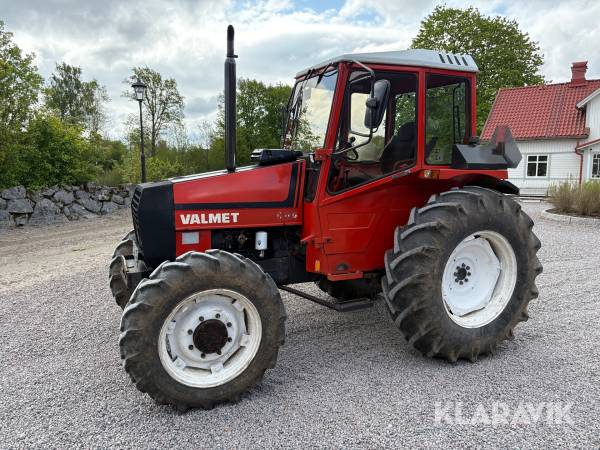 Traktor Valmet 604-4