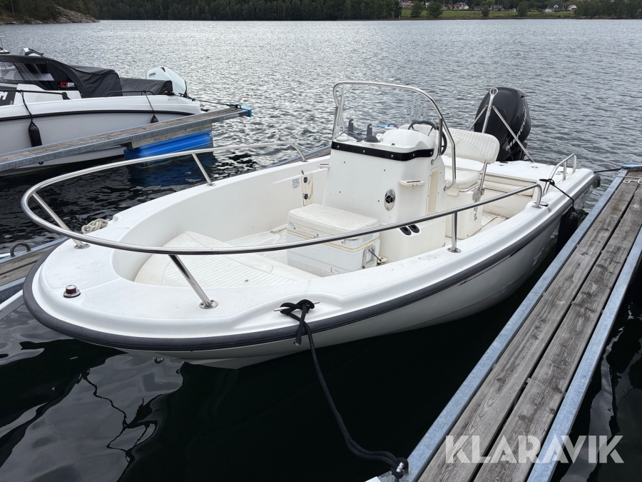 Båt Boston Whaler 180 Dauntless