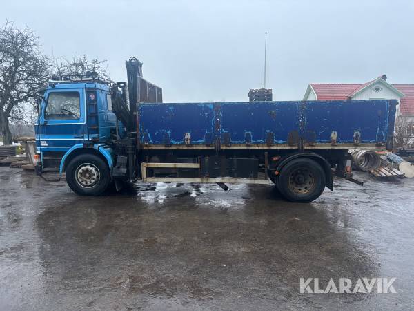 Kranbil Scania P 92 H 4 x 2 50 med tipp