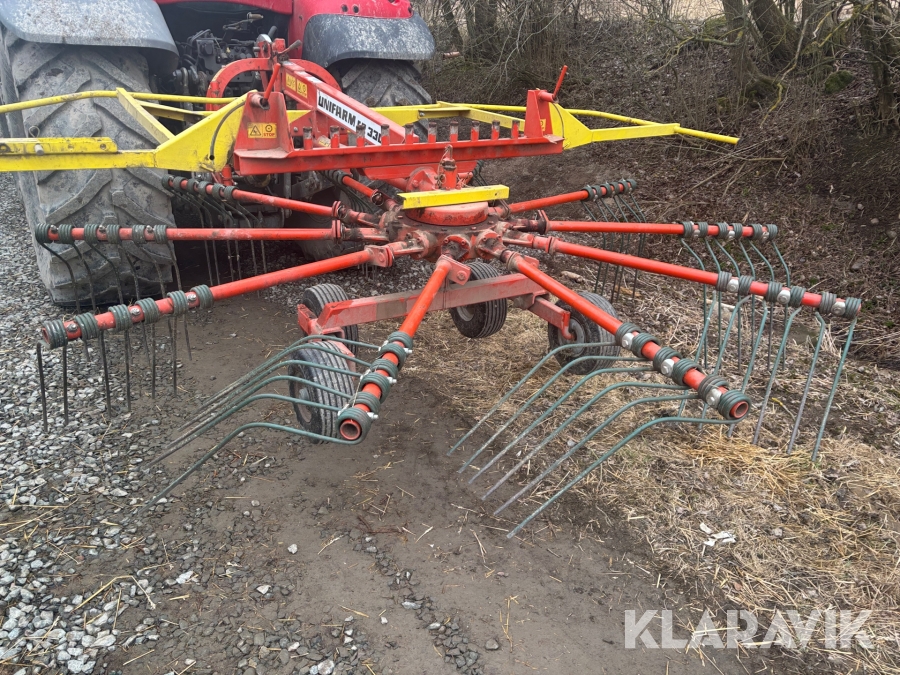 Strängläggare Unifarm CR 330