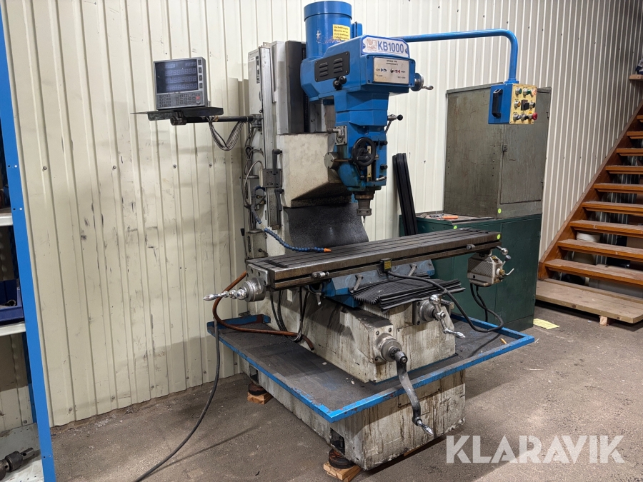 Fräs Knuth KB 1000 med div tillbehör och verktyg