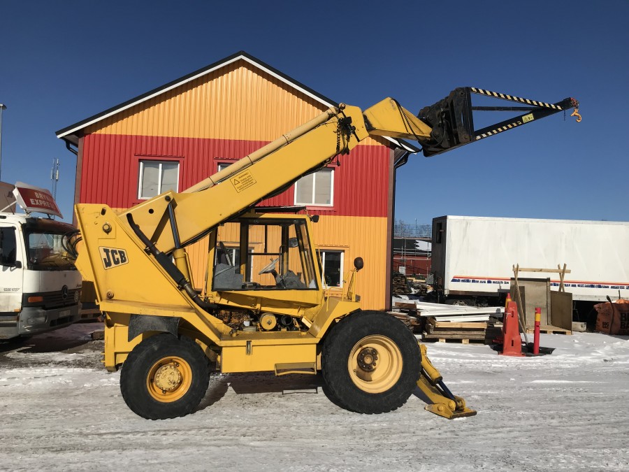 Höglyftare JCB 530 B