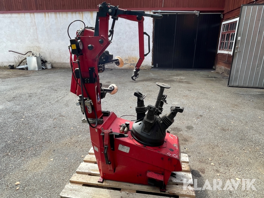 Däckmaskin Butler 1C5K0C3