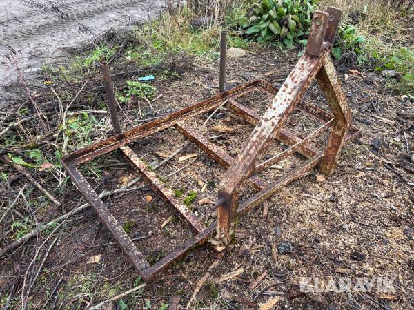 Lastbrygga med Trepunktsfäste