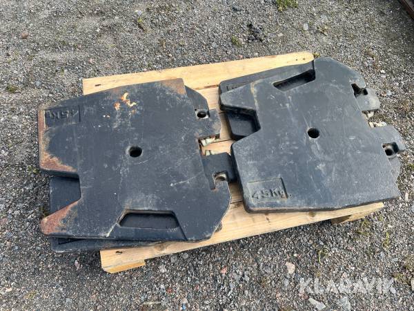 Frontvikter Massey Fergusson 45kg. 4st