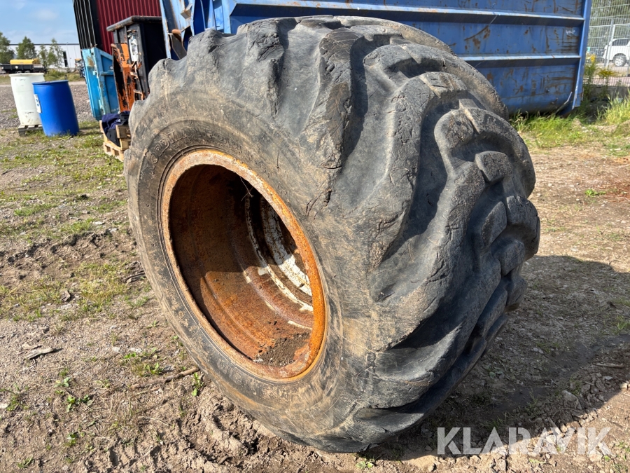 Hjul till Komatsu skogsmaskin Nokian 710/40-24.5 1 st