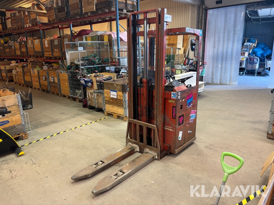 Truck BT BTRSS 1350/1