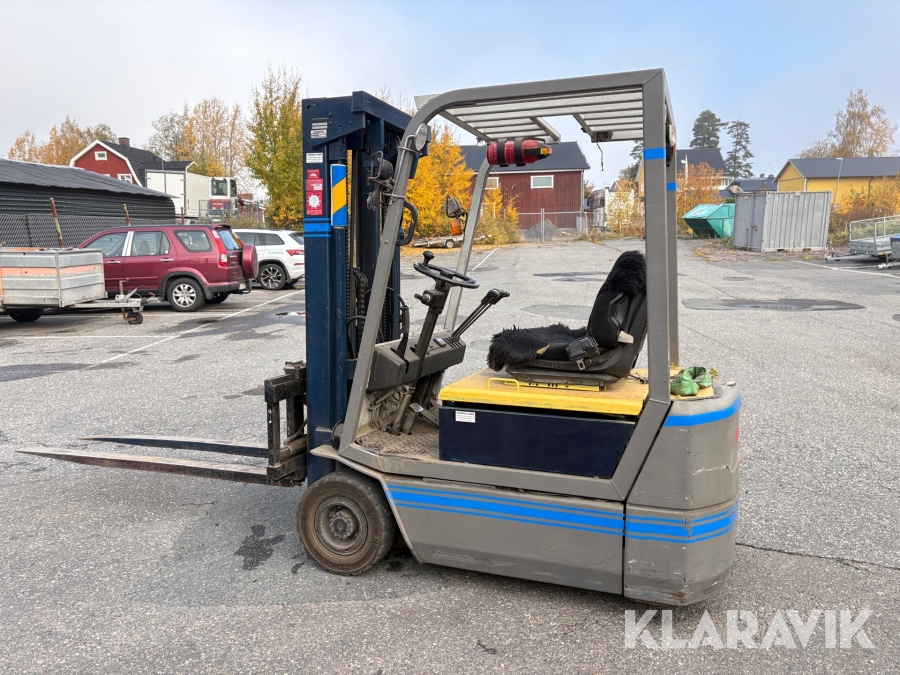 Truck Komatsu FB16M-2E