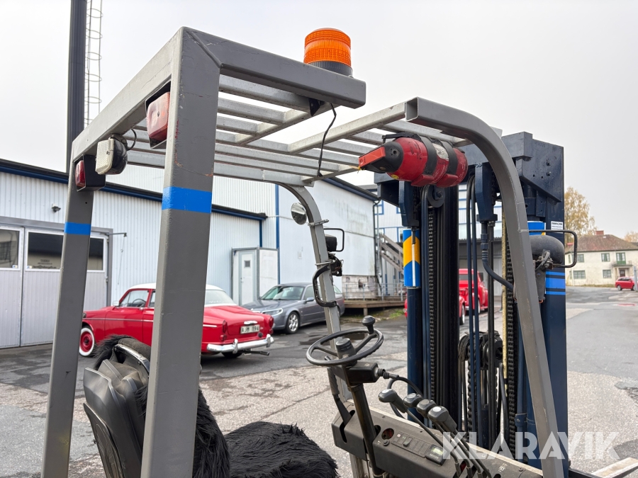 Truck Komatsu FB16M-2E