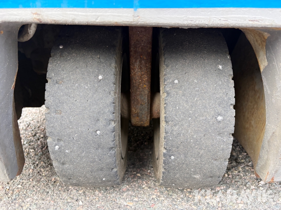 Truck Komatsu FB16M-2E