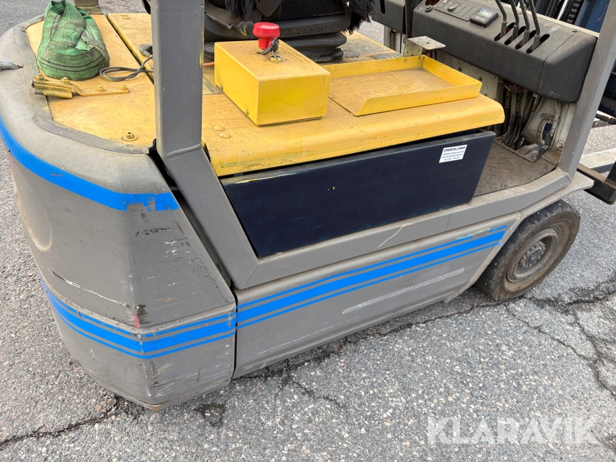 Truck Komatsu FB16M-2E