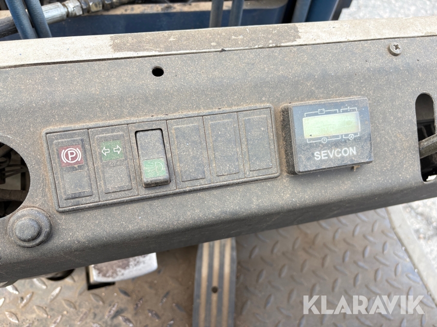 Truck Komatsu FB16M-2E