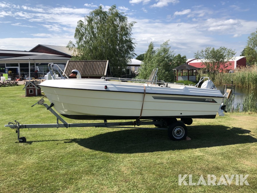 Motorbåt Ryds 535 S Styrpulpet