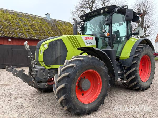 Traktor Claas 640 Aron