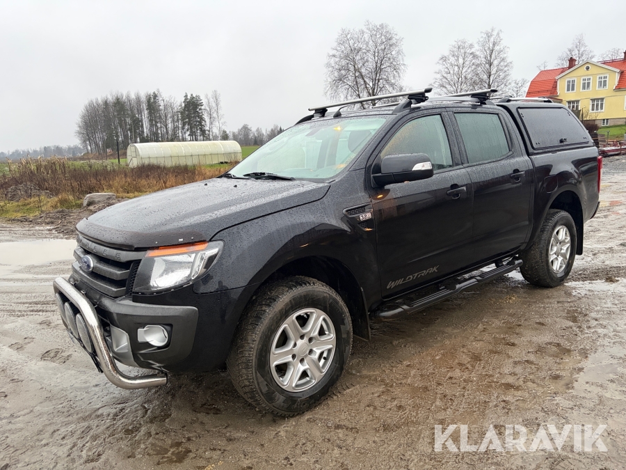 Pickup Ford Ranger Dubbelhytt 3.2 TDCi 4x4 SelectShift med flakkåpa och lastsläde