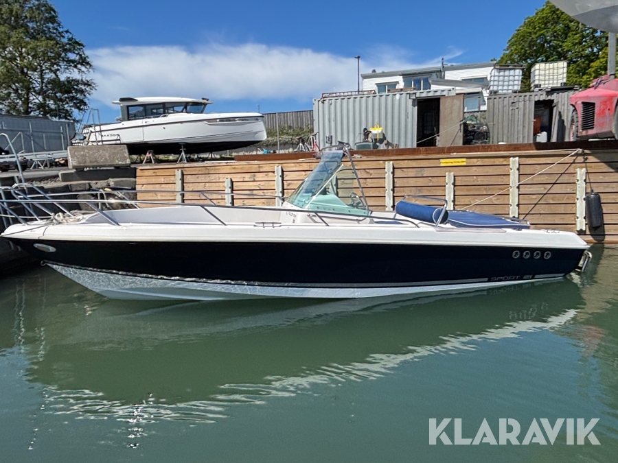 Motorbåt Goldfish Sport 21 med MerCruiser 4.3 Mpi