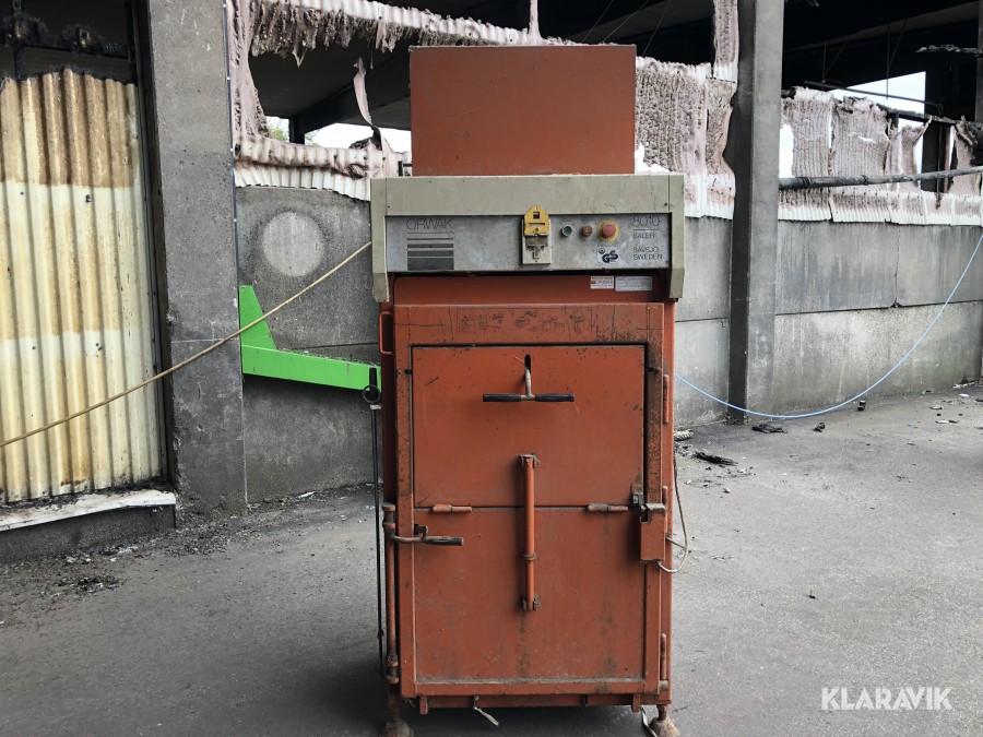 Balpress till kartonger ORWAK 8010