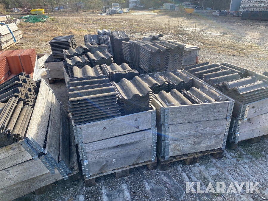 Parti med 2 kupiga betongpannor Stilpannan & Monier Z609 6 pallar Svarta