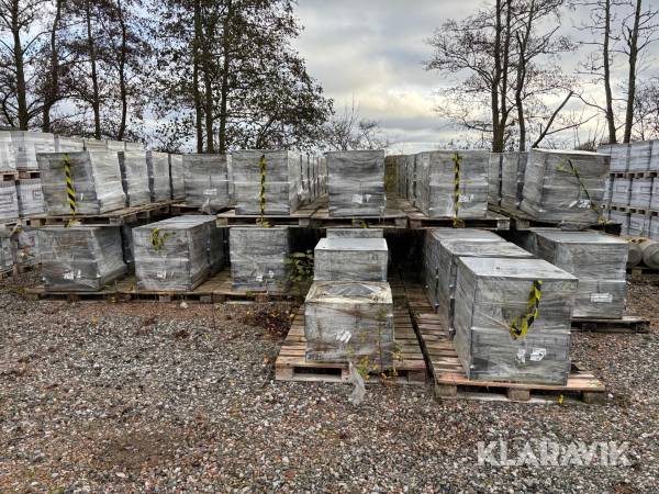 Betongplattor Starka Siena 700x700x100 mm 44 pallar