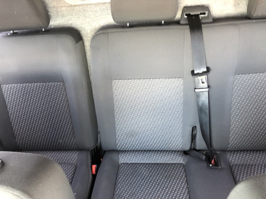 VW Transporter T5 2.0 TDI 5-sits