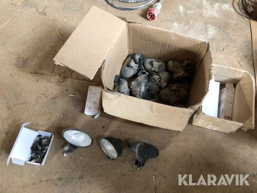 12st arbetsbelysning halogen John Deere