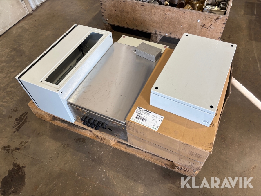 Apparatskåp Schneider 6 st