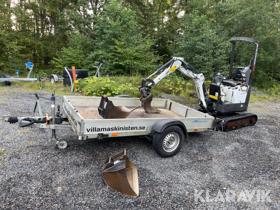 Minigrävare Bobcat E10 med släp och 3 skopor