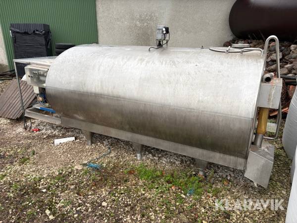 Mjölktank Mueller Os-1000 4000L med kylaggregat