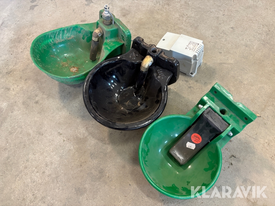 Eluppvärmda vattenkoppar/vattenkopp