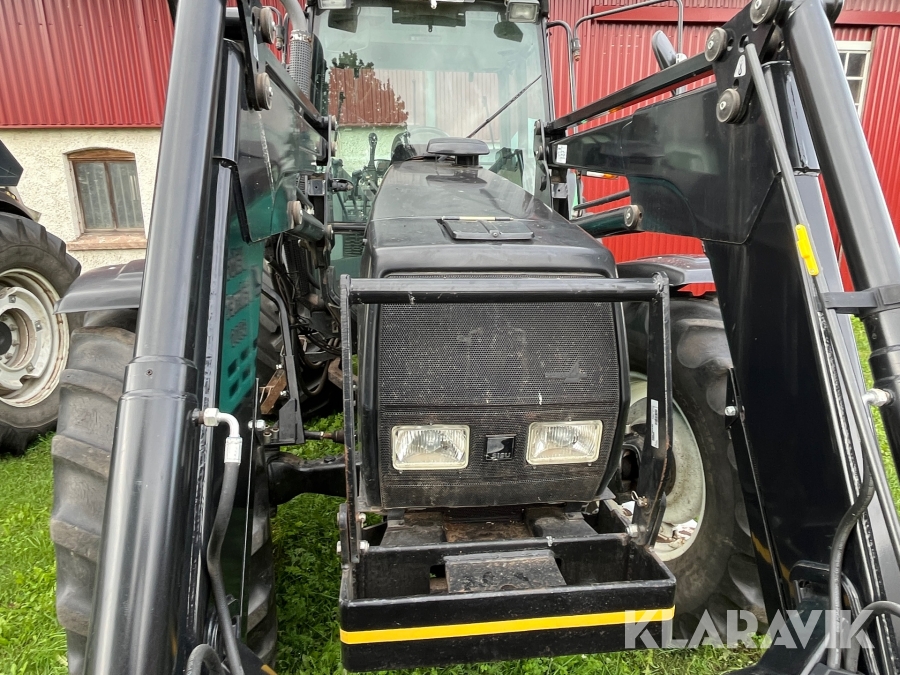 Traktor Valtra Valmet 6800 med Trima frontlastare