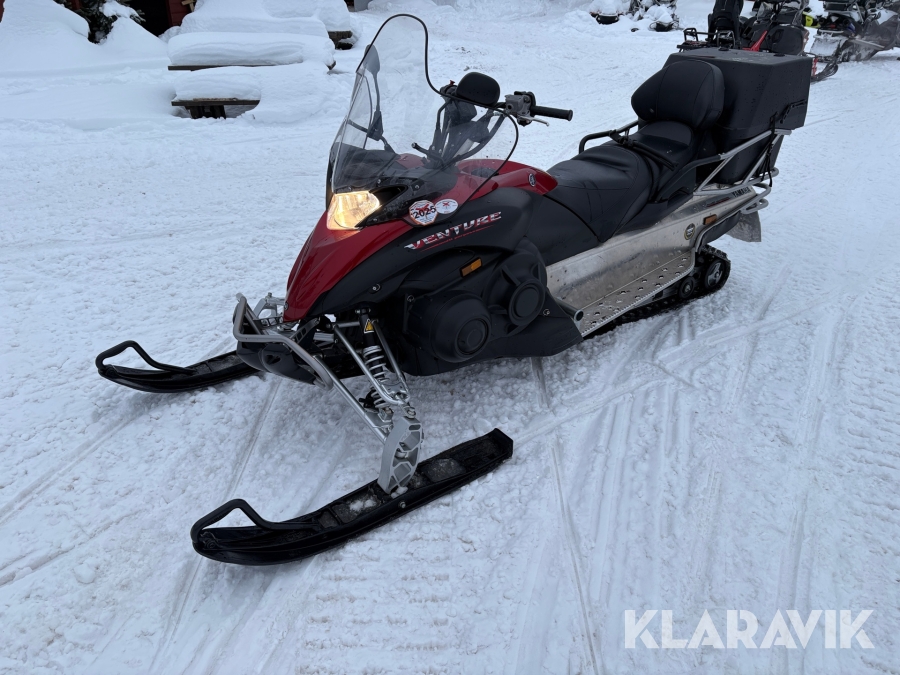 Snöskoter Yamaha Venture Multi Purpose